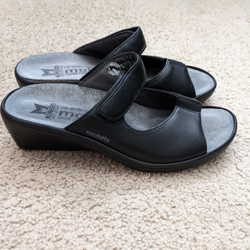 Mephisto Mobils leather sandals